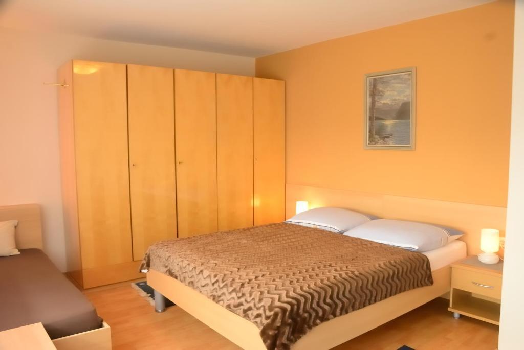 Rooms-Apartments Stojanovic Bled Room photo